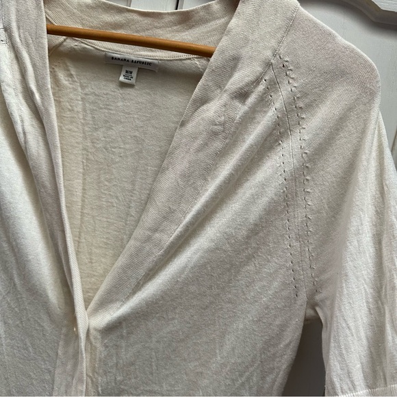 Banana Republic cotton/wool long line, button cardigan, size M women- cream - Picture 3 of 6